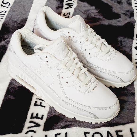 Nike Air Max 90 Streetwear/Lifestyle Shoes Size 10.5 for Men - Picture 8 of 11